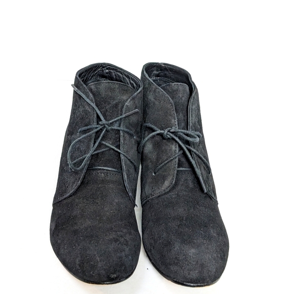 Dolce Vita suede chukka shoes - Picture 7 of 15